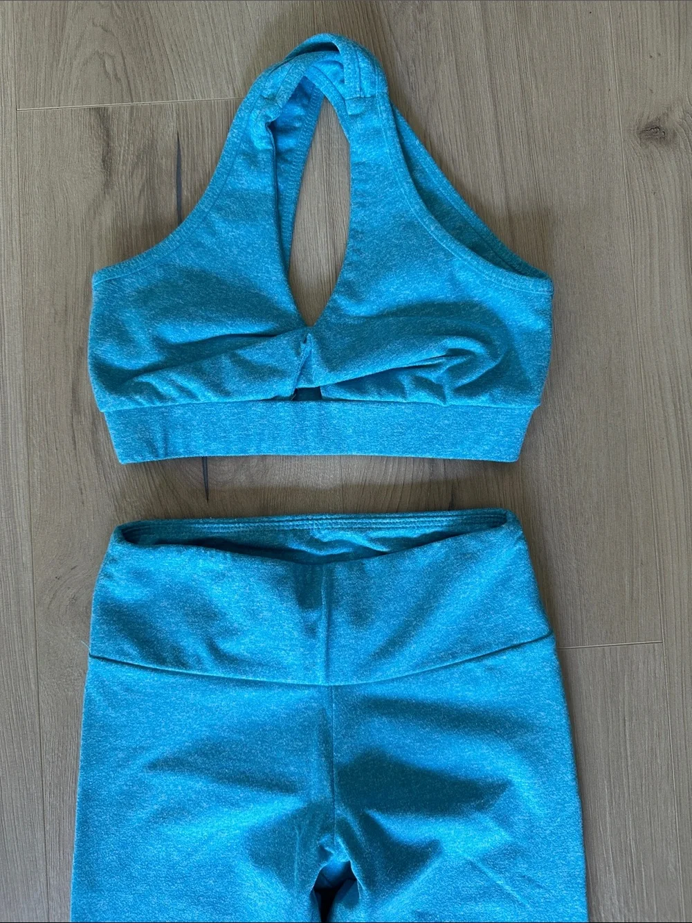 Girls Shimmery Teal Dance Set — Halter Crop Top & High-Waist Leggings